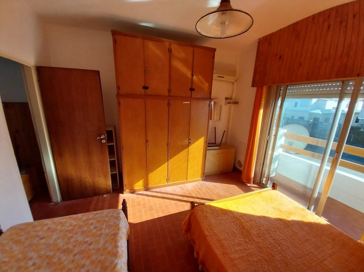 DEPARTAMENTO EN VENTA EN MAR DE AJO CON BALCON CON VISTA AL MAR CON GAS NATURAL CONECTADO