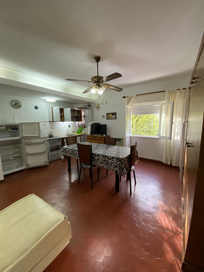 DEPARTAMENTO EN VENTA EN MAR DE AJO 2 AMBIENTES CON GAS NATURAL CENTRO DE MAR DE AJO