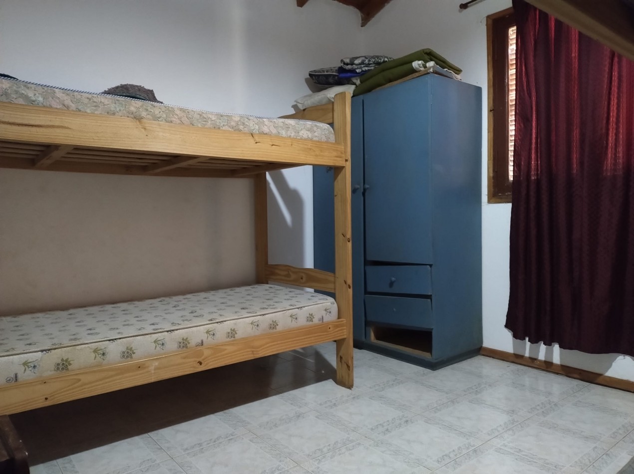 CASA EN VENTA EN COSTA AZUL DOS HABITACIONES ESPACIO VERDE PATIO CON PARRILLA