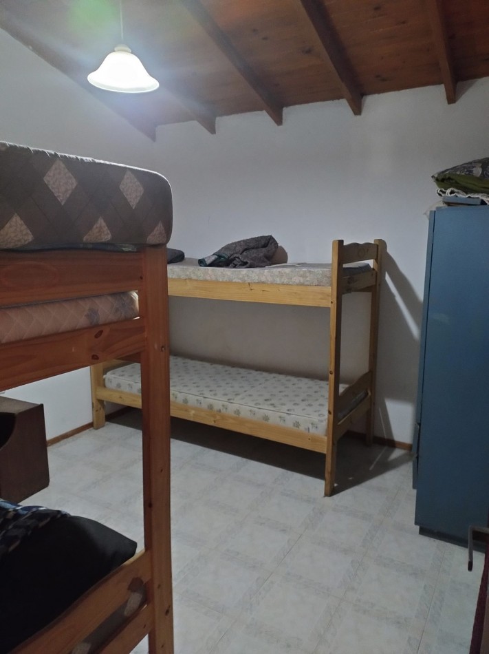 CASA EN VENTA EN COSTA AZUL DOS HABITACIONES ESPACIO VERDE PATIO CON PARRILLA