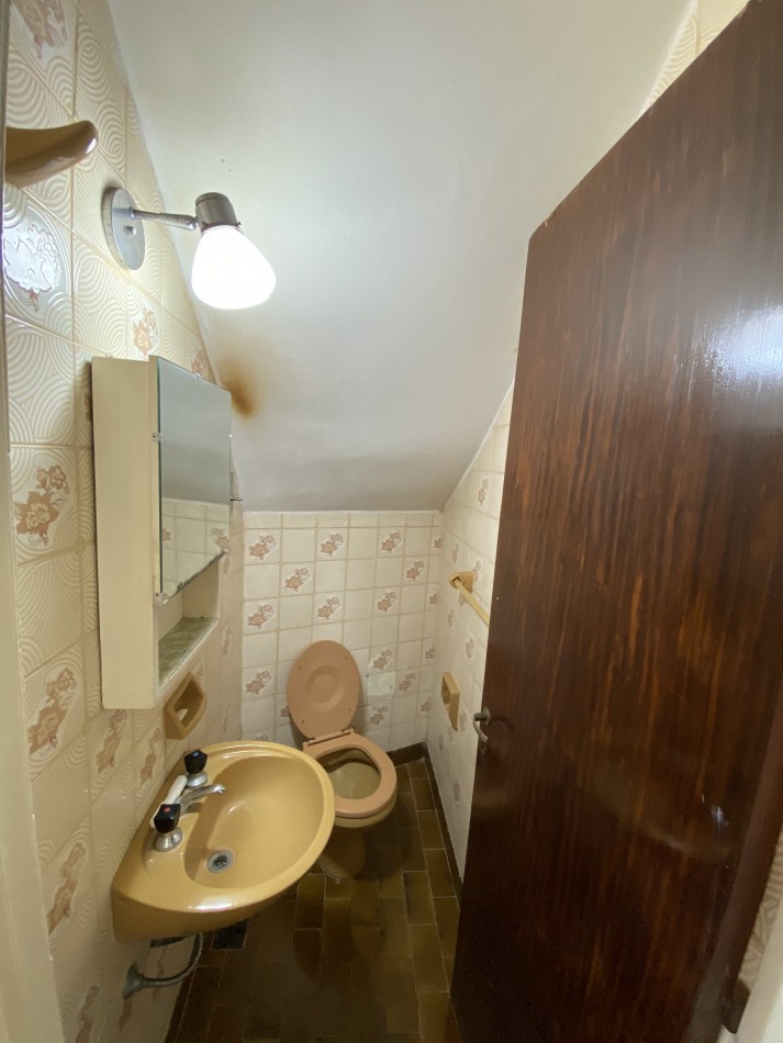 PH TIPO CASA EN VENTA EN SAN BERNARDO CON GAS NATURAL DOS HABITACIONES ENTRADA VEHICULAR PROPIA