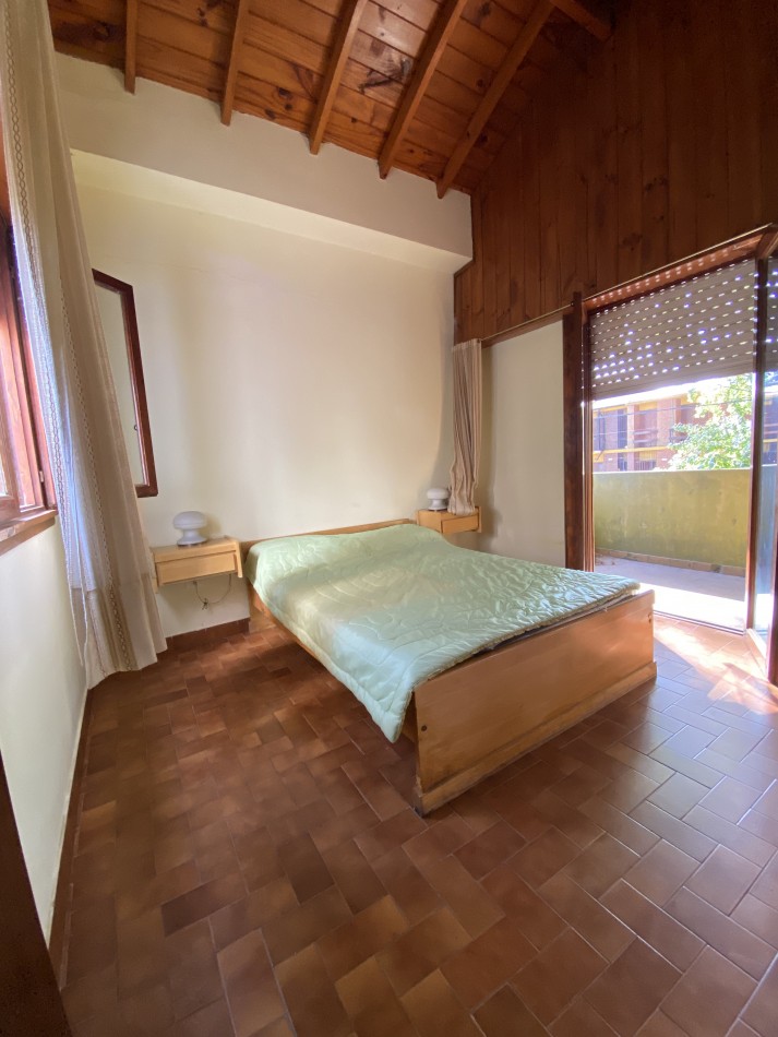 PH TIPO CASA EN VENTA EN SAN BERNARDO CON GAS NATURAL DOS HABITACIONES ENTRADA VEHICULAR PROPIA