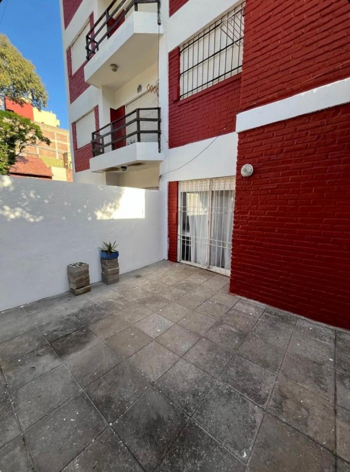 DEPARTAMENTO EN VENTA EN SAN BERNARDO PLANTA BAJA MONOAMBIENTE AMPLIO CON PATIO MUY LUMINOSO