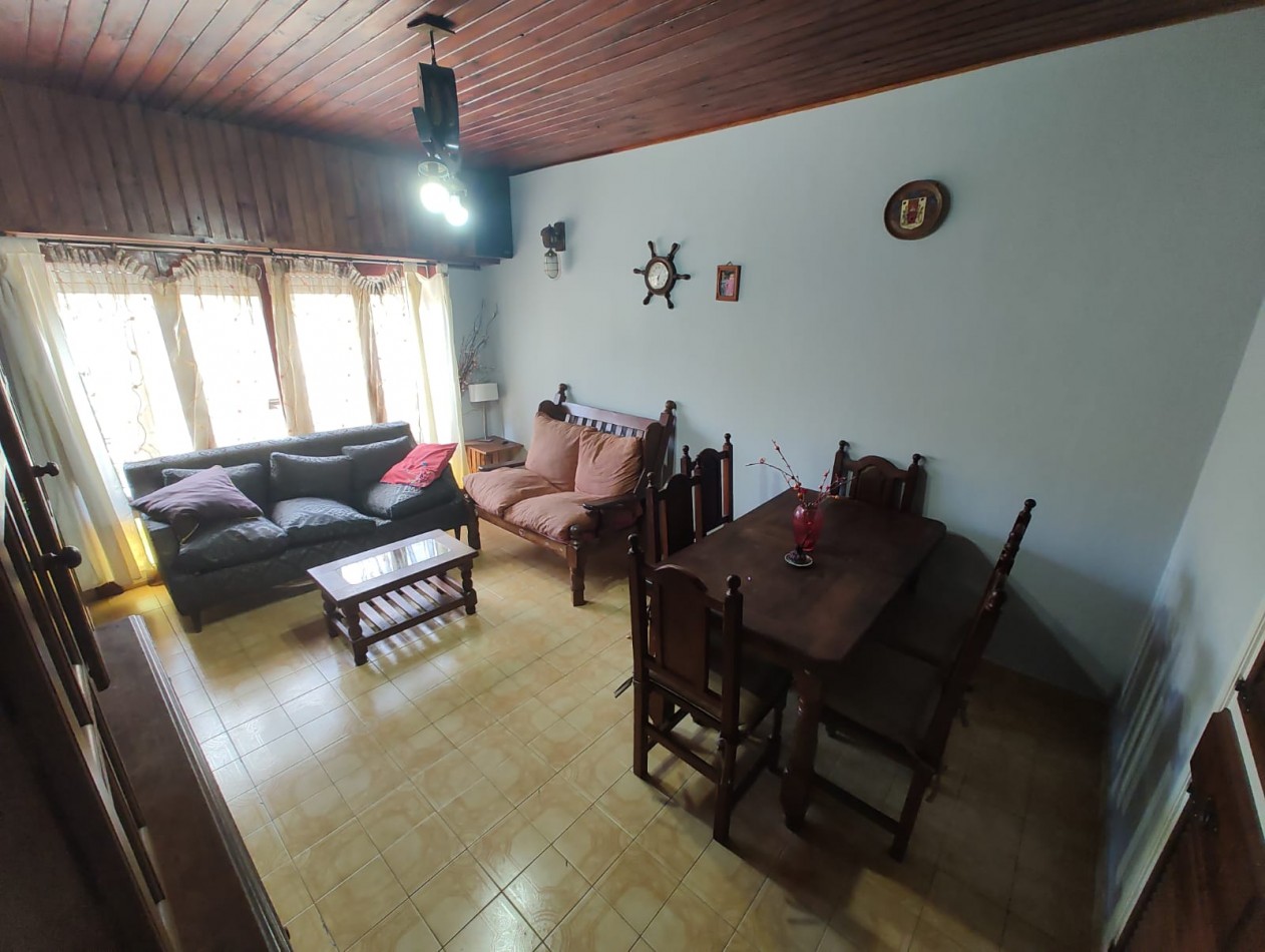 DEPARTAMENTO TRES AMBIENTES EN VENTA EN MAR DE AJO CON GAS NATURAL COCHERA 