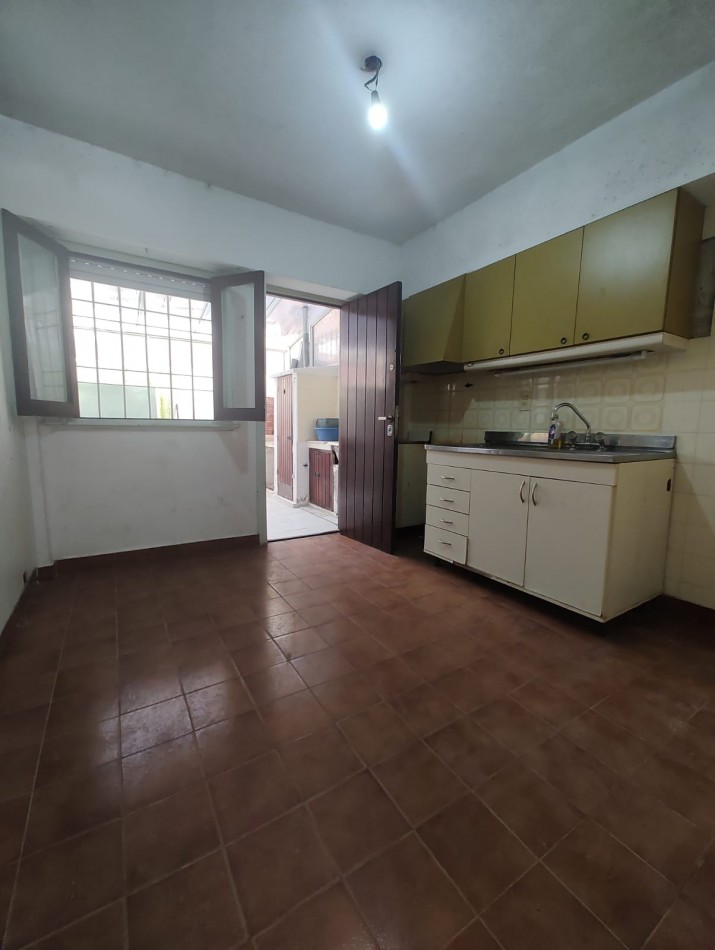 DUPLEX EN VENTA EN MAR DE AJO BARRIO SAN RAFAEL GAS NATURAL CONECTADO ENTRADA VEHICULAR 300MTS DEL MAR