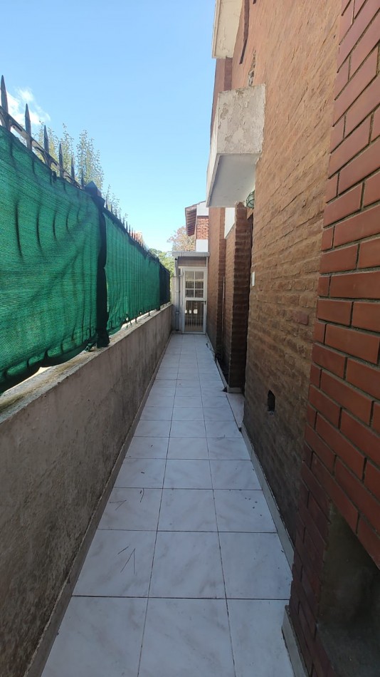 DUPLEX EN VENTA EN MAR DE AJO BARRIO SAN RAFAEL GAS NATURAL CONECTADO ENTRADA VEHICULAR 300MTS DEL MAR