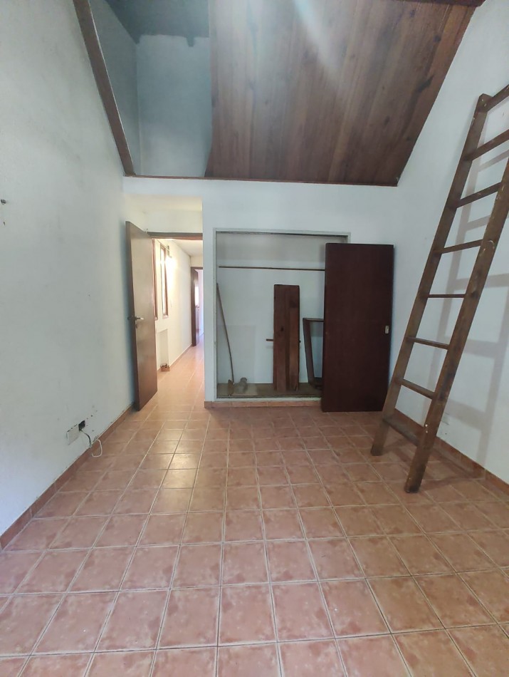 DUPLEX EN VENTA EN MAR DE AJO BARRIO SAN RAFAEL GAS NATURAL CONECTADO ENTRADA VEHICULAR 300MTS DEL MAR