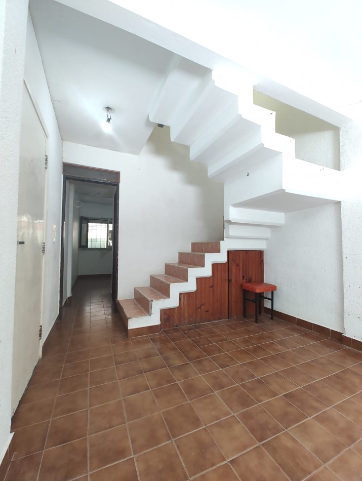 DUPLEX EN VENTA EN MAR DE AJO BARRIO SAN RAFAEL GAS NATURAL CONECTADO ENTRADA VEHICULAR 300MTS DEL MAR
