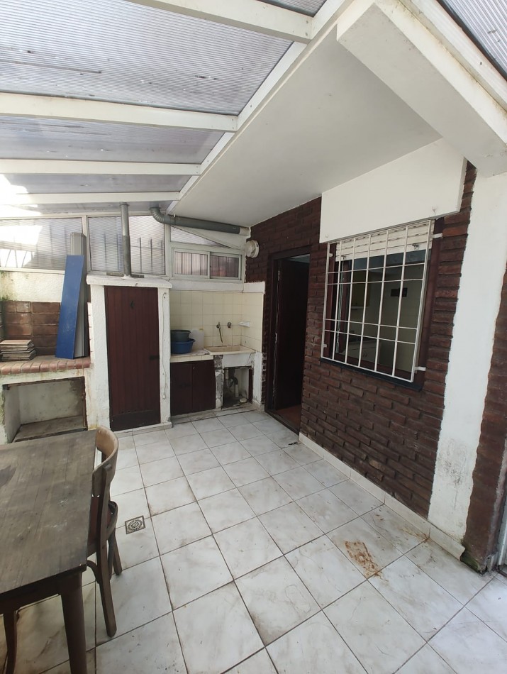 DUPLEX EN VENTA EN MAR DE AJO BARRIO SAN RAFAEL GAS NATURAL CONECTADO ENTRADA VEHICULAR 300MTS DEL MAR
