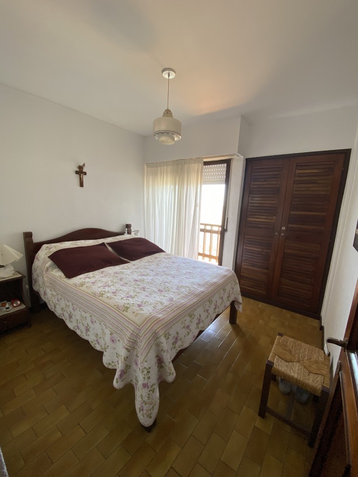 Departamento En Venta En Mar De Ajo Tres Ambientes Frente Al Mar Todos Los Ambientes Miran Al Mar 2 Habitaciones Excelente Estado General