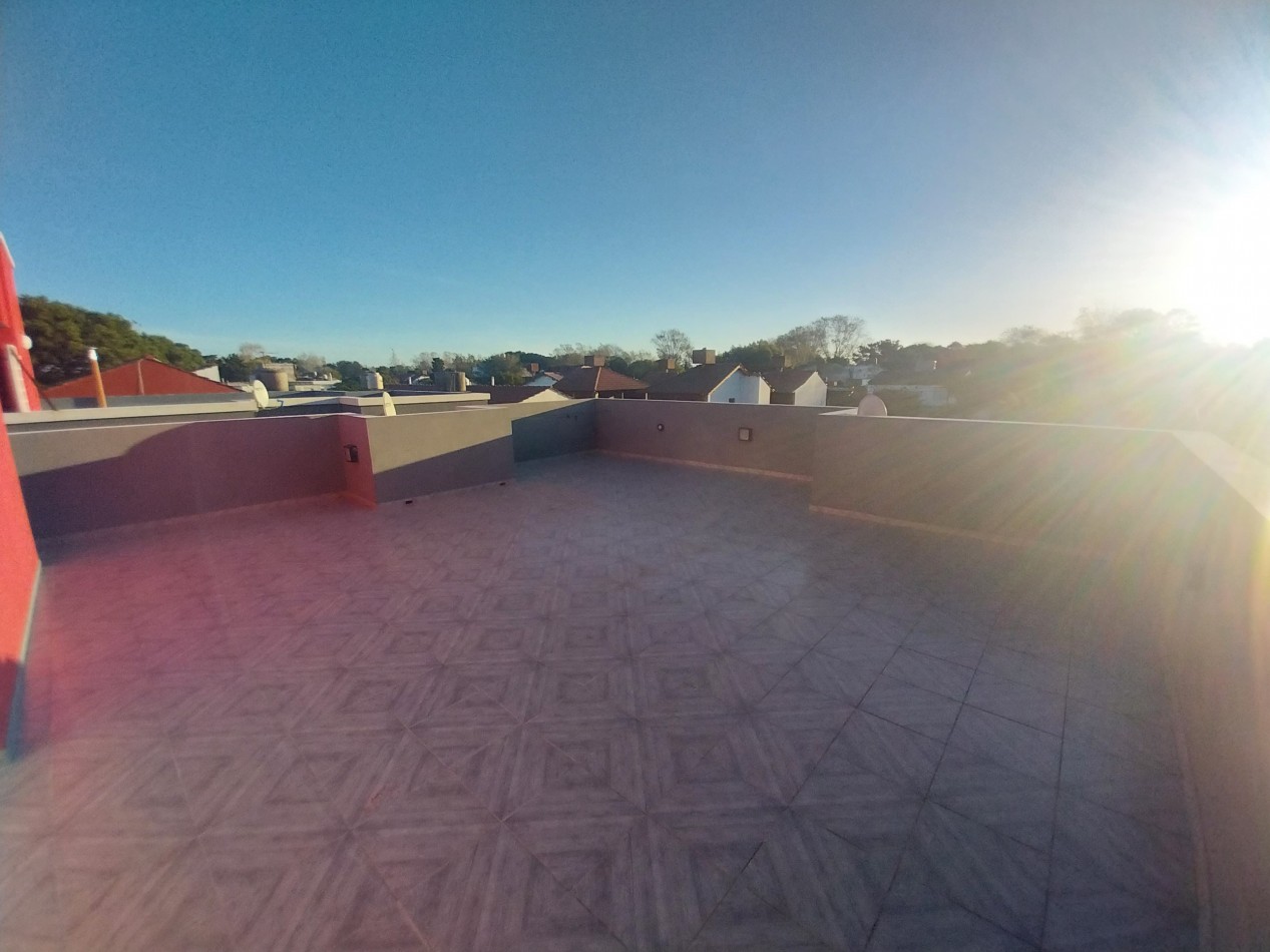 Departamento En Venta En Mar De Ajo Tres Ambientes Dos Habiaciones Primer Piso Terraza Espacio Vehicular A Estrenar