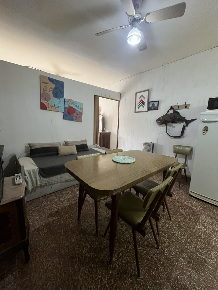 Monoambiente en venta Con Gas Primer Piso A La Calle Mar De Ajo a 1 cuadra de COTO