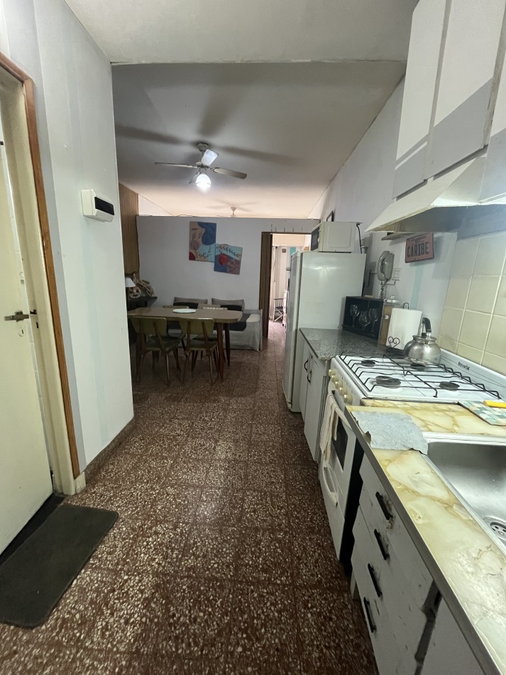 Monoambiente en venta Con Gas Primer Piso A La Calle Mar De Ajo a 1 cuadra de COTO