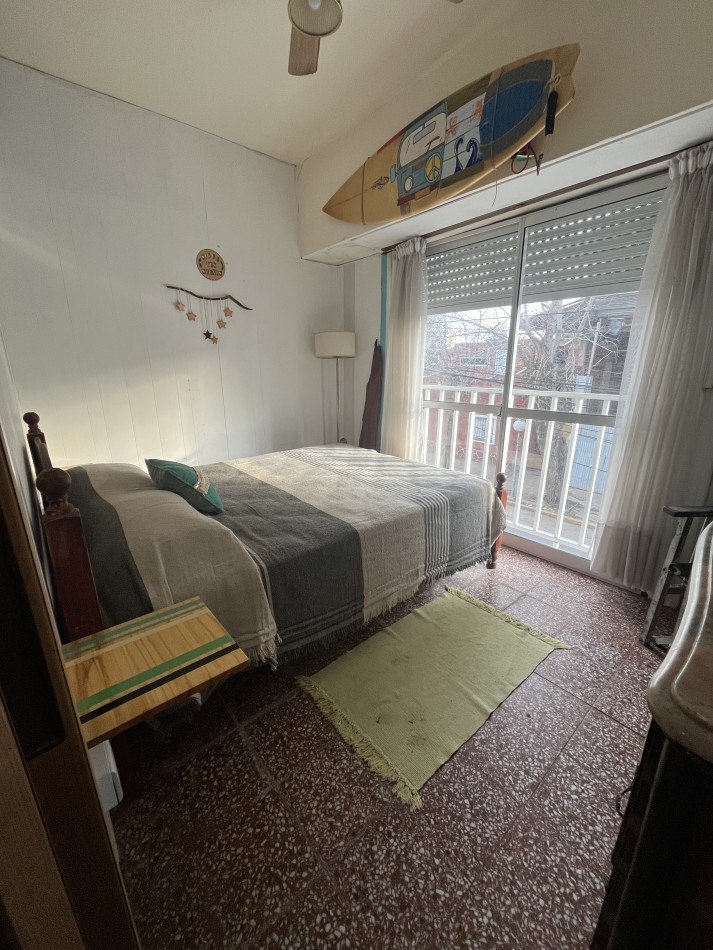 Monoambiente en venta Con Gas Primer Piso A La Calle Mar De Ajo a 1 cuadra de COTO