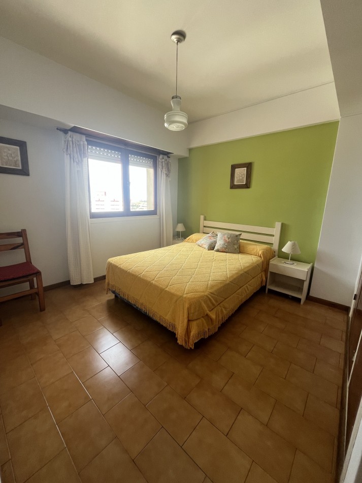 Departamento En Venta En Mar De Ajo Con Gas Natural Instalado Habitacion Con Vista Al Mar Amplio Balcon Al Frente Con Vista Al Mar Excelente Estado General Construccion De Calidad