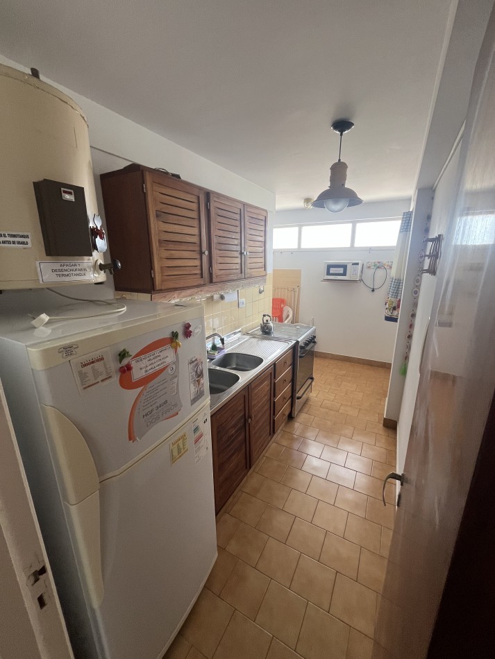 Departamento En Venta En Mar De Ajo Con Gas Natural Instalado Habitacion Con Vista Al Mar Amplio Balcon Al Frente Con Vista Al Mar Excelente Estado General Construccion De Calidad