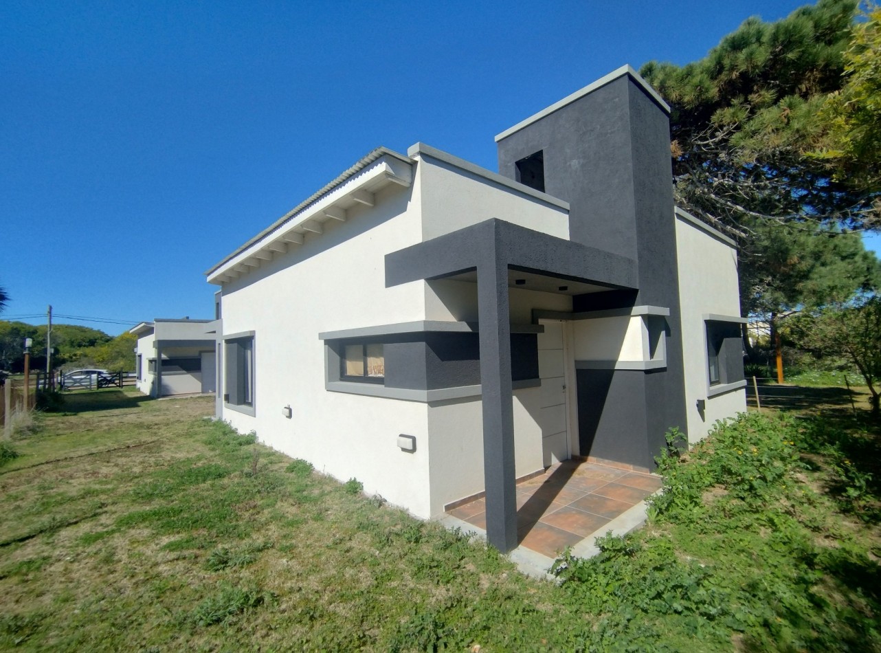 Ph Tipo Casa 2 Habitaciones Todo Planta Baja A Estrenar Frente Al Mar Patio Con Parrilla Entrada Vehicular Financiacion Directa