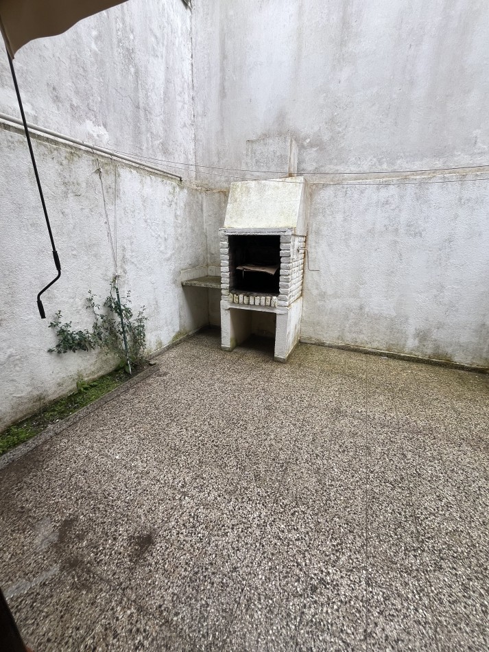 Duplex En Venta En Mar De Ajo Al Lado De Coto Pleno Centro A 200mts Del Mar 1 Cuadra De La Peatonal Gas Natural
