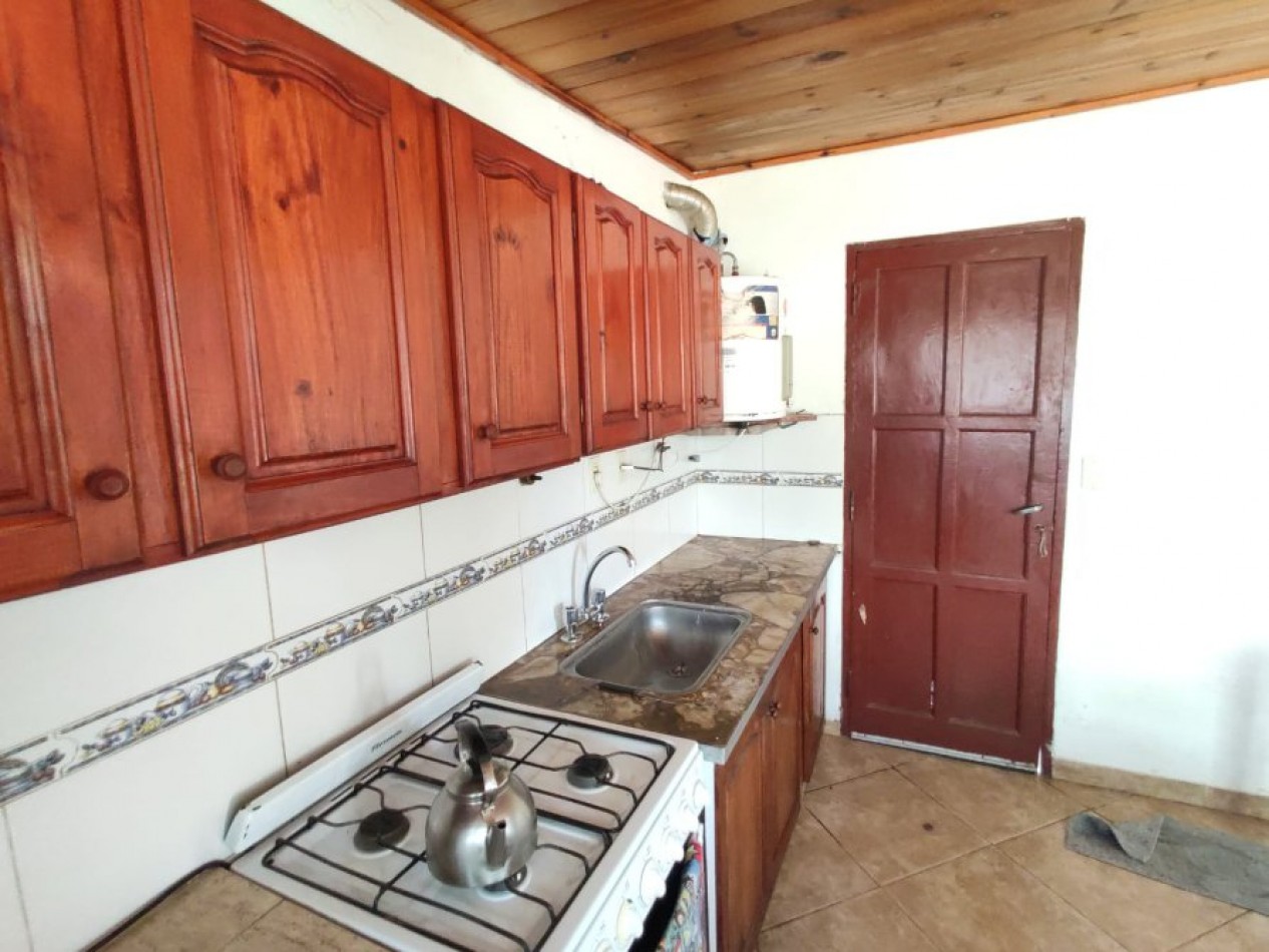 CASA CON LOTE PROPIO A LA VENTA EN MAR DE AJO SOBRE ASFALTO 2 DORMITORIOS LOTE DE 422MTS