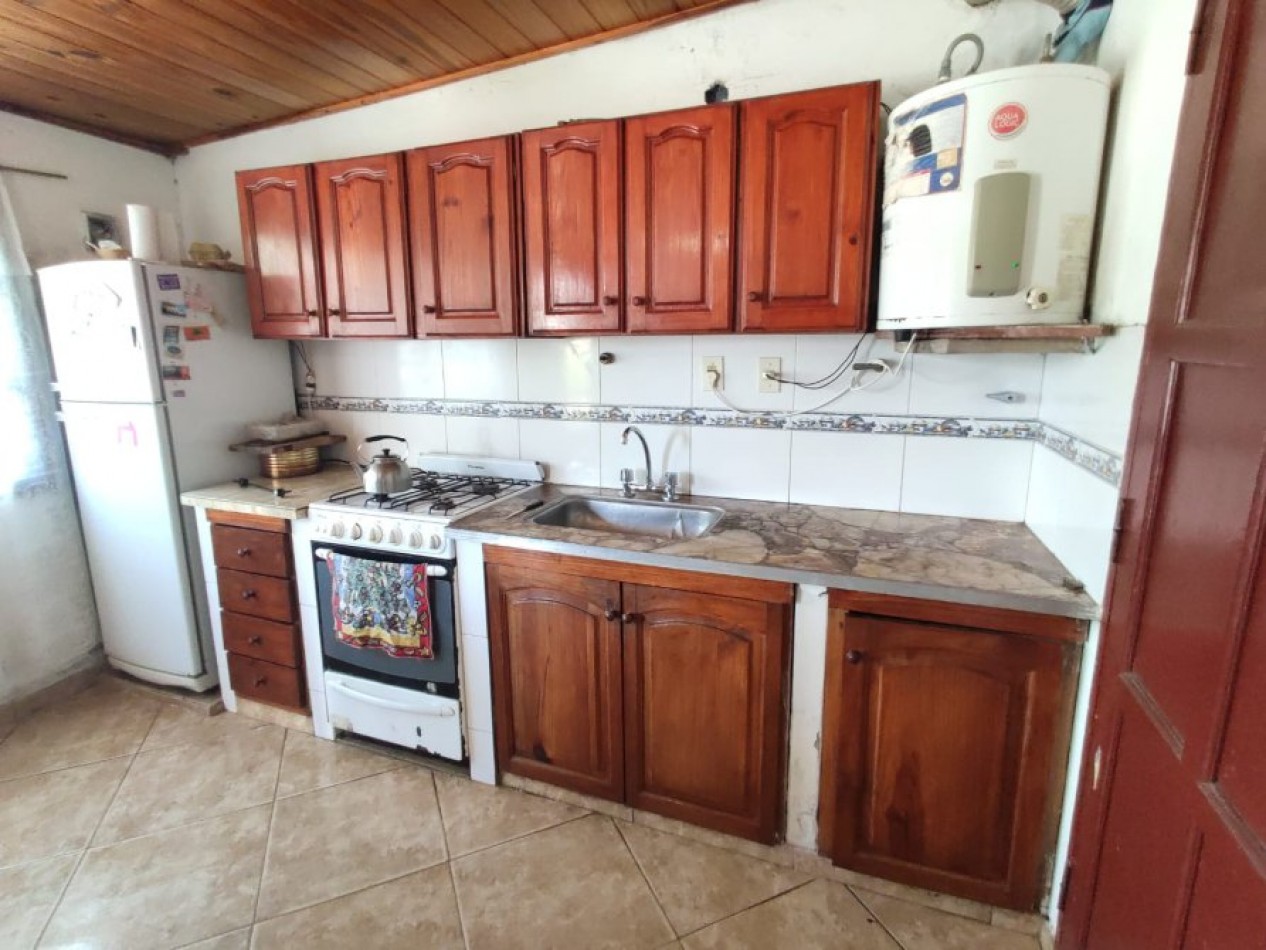 CASA CON LOTE PROPIO A LA VENTA EN MAR DE AJO SOBRE ASFALTO 2 DORMITORIOS LOTE DE 422MTS