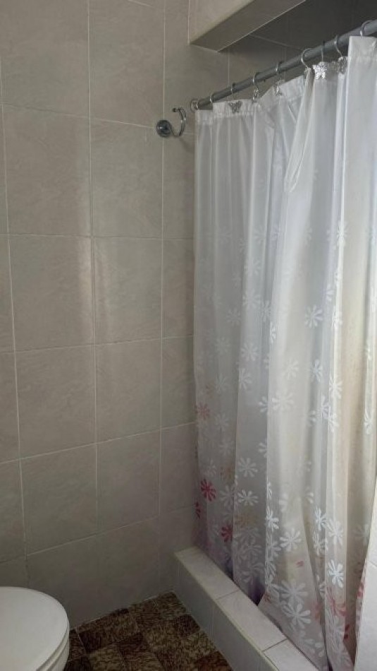 DEPARTAMENTO EN VENTA EN MAR DE AJO 2 AMBIENTES SIN EXPENSAS PRIMER PISO CERCA DEL MAR