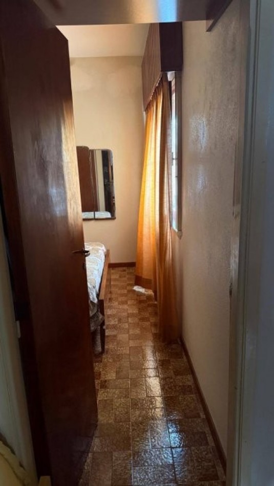 DEPARTAMENTO EN VENTA EN MAR DE AJO 2 AMBIENTES SIN EXPENSAS PRIMER PISO CERCA DEL MAR