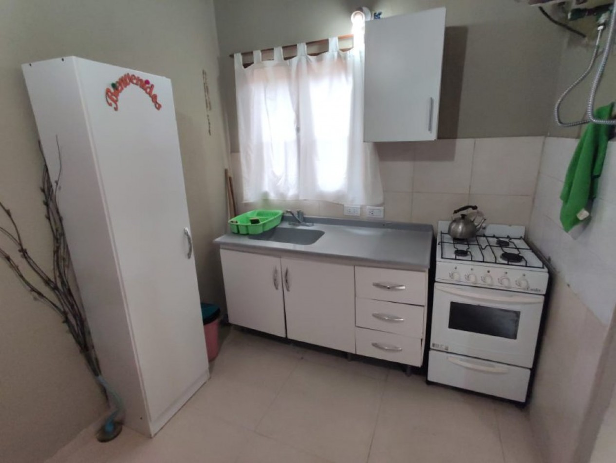 DUPLEX EN VENTA EN MAR DE AJO A 150MTS DEL MAR MUY BUEN ESTADO GENERAL 