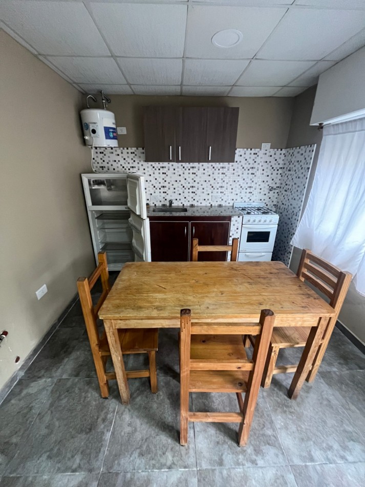 DEPARTAMENTO EN VENTA EN MAR DE AJO 2 AMBIENTES A LA CALLE CON BALCON 1 CUADRA DE COTO
