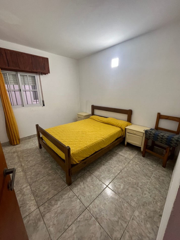 DEPARTAMENTO EN VENTA EN MAR DE AJO 3 AMBIENTES PRIMER PISO EXCELENTE ESTADO