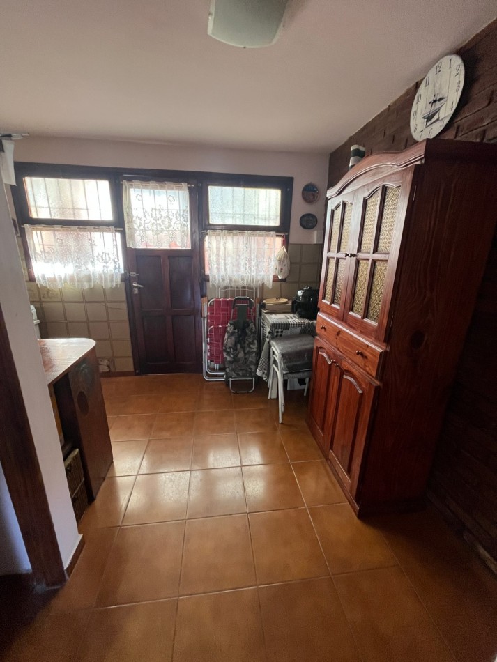 DUPLEX EN MAR DE AJO CON GAS NATURAL AL FRENTE PATIO CON PARRILLA