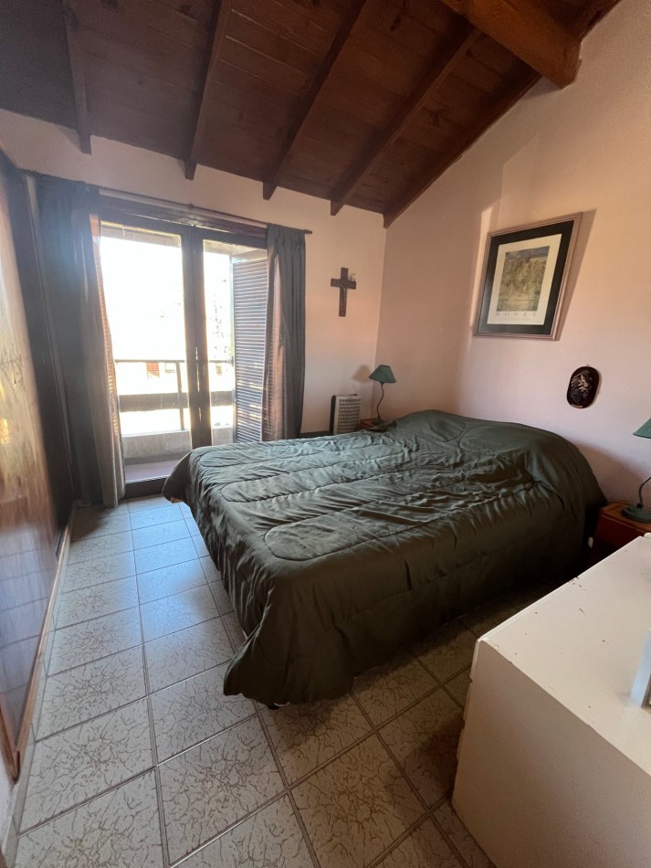 DUPLEX EN MAR DE AJO CON GAS NATURAL AL FRENTE PATIO CON PARRILLA