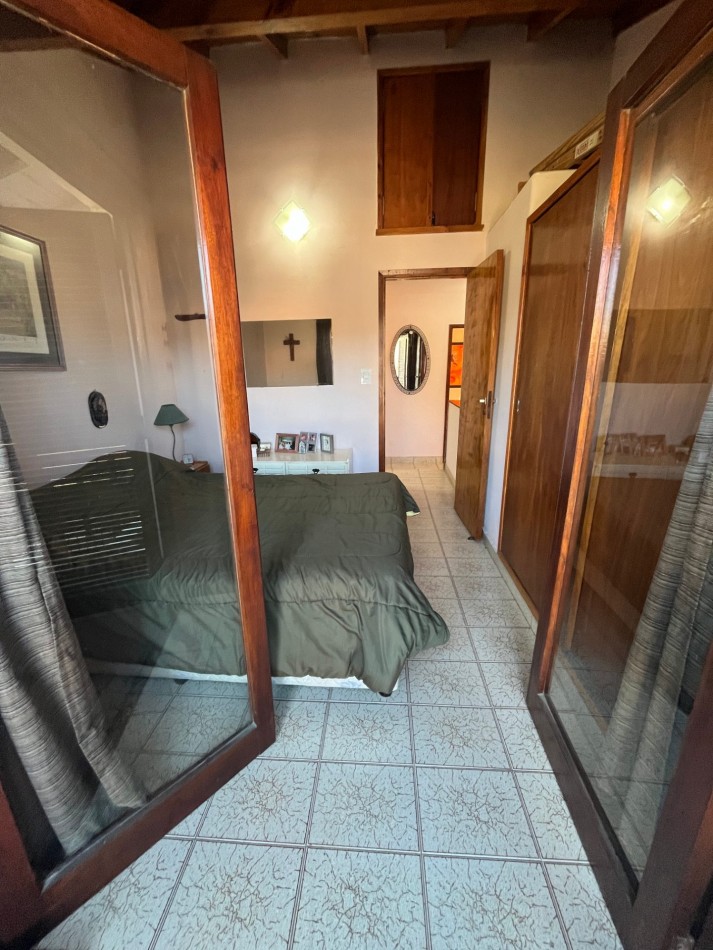 DUPLEX EN MAR DE AJO CON GAS NATURAL AL FRENTE PATIO CON PARRILLA
