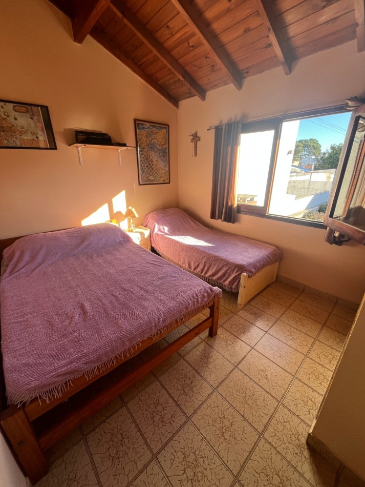 DUPLEX EN MAR DE AJO CON GAS NATURAL AL FRENTE PATIO CON PARRILLA