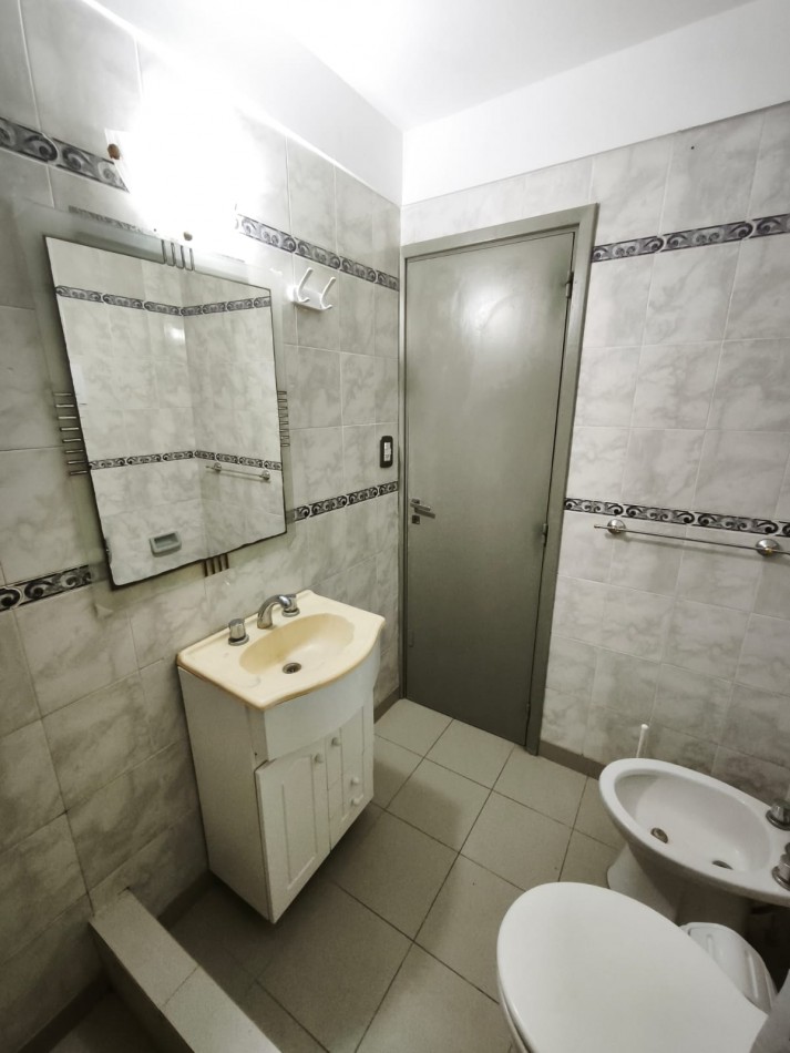 DEPARTAMENTO FRENTE AL MAR EN VENTA EN MAR DE AJO CON GAS NATURAL