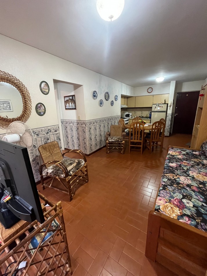 DEPARTAMENTO 2 AMBIENTES EN SAN BERNARDO CON COCHERA Y GAS NATURAL