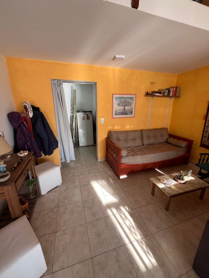 DEPARTAMENTO 2 AMBIENTES EN VENTA EN MAR DE AJO CON GAS NATURAL A LA CALLE