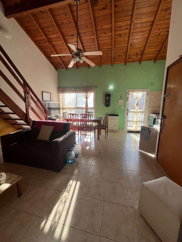 DEPARTAMENTO 2 AMBIENTES EN VENTA EN MAR DE AJO CON GAS NATURAL A LA CALLE