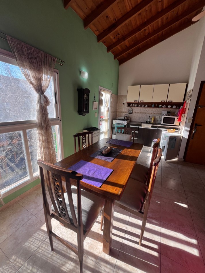 DEPARTAMENTO 2 AMBIENTES EN VENTA EN MAR DE AJO CON GAS NATURAL A LA CALLE