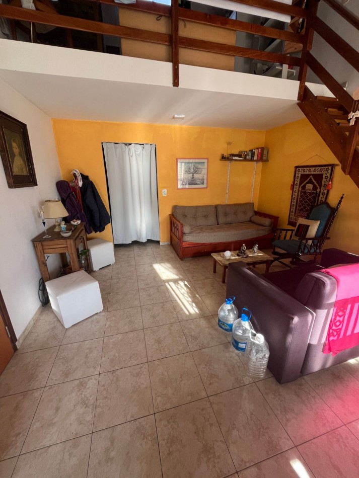 DEPARTAMENTO 2 AMBIENTES EN VENTA EN MAR DE AJO CON GAS NATURAL A LA CALLE