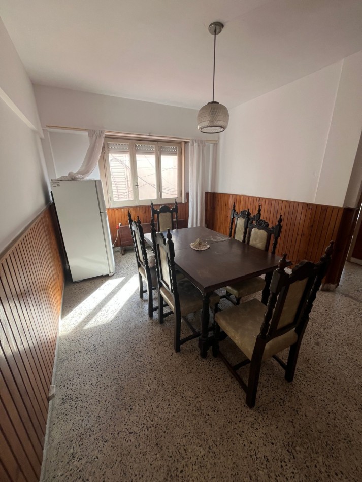 DEPARTAMENTO 3 AMBIENTES EN VENTA EN MAR DE AJO CON VISTA AL MAR SOBRE LA PEATONAL