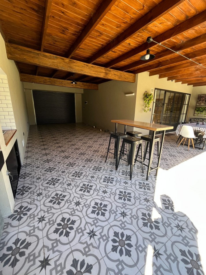 HERMOSA CASA EN VENTA EN MAR DE AJO ESTILO MODERNO