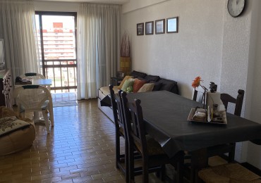 Departamento En Venta En Mar De Ajo Tres Ambientes Frente Al Mar Todos Los Ambientes Miran Al Mar 2 Habitaciones Excelente Estado General