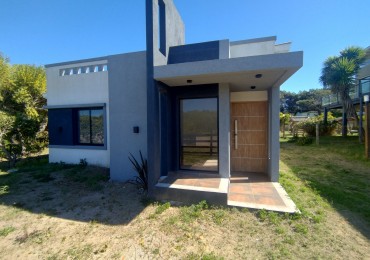 Ph Tipo Casa 2 Habitaciones Todo Planta Baja A Estrenar Frente Al Mar Patio Con Parrilla Entrada Vehicular Financiacion Directa