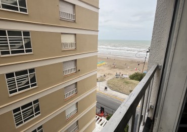 Departamento En Venta En Mar De Ajo Torre Frente Al Mar Vista Lateral Al Mar Living Comedor Amplio