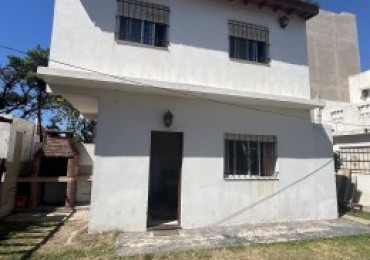 Departamento En Venta En Mar De Ajo 100mts Del Mar 2 Habitaciones Patio Con Parrilla Espacio Vehicular