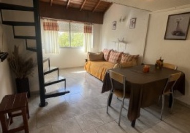 DEPARTAMENTO EN VENTA EN MAR DE AJO CON GAS NATURAL ZONA CENTRO A TRES CUADRAS DEL MAR